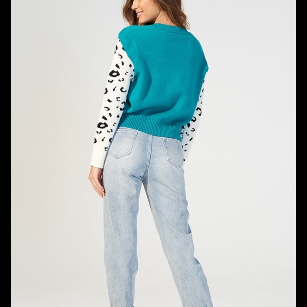 MINKPINK Snow Leopard Sweater - Picture 3 of 5